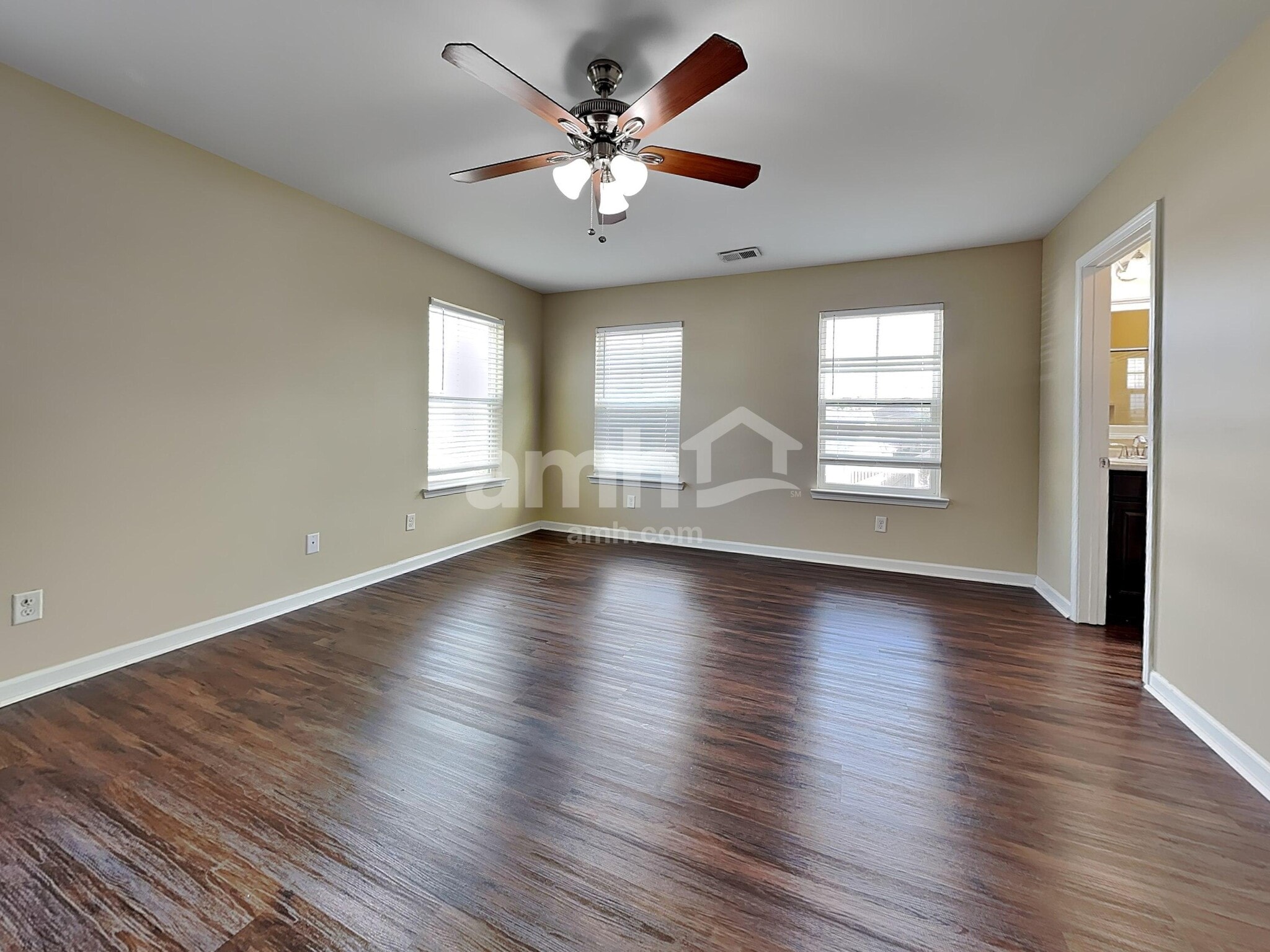 Building Photo - 60 Tranquil Pl