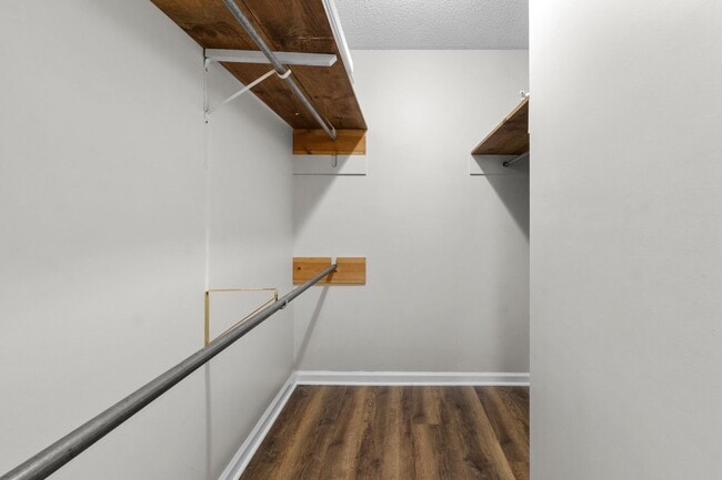 Building Photo - 383 Bosca Ct