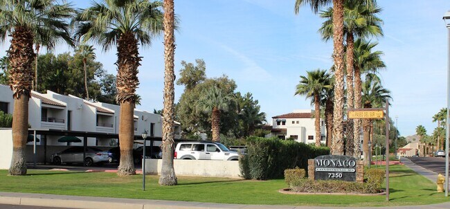 Building Photo - Studio Located in Monaco South Scottsdale Condominiums