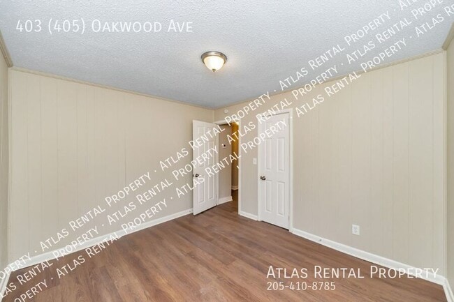 Building Photo - 403 (405) Oakwood Ave-