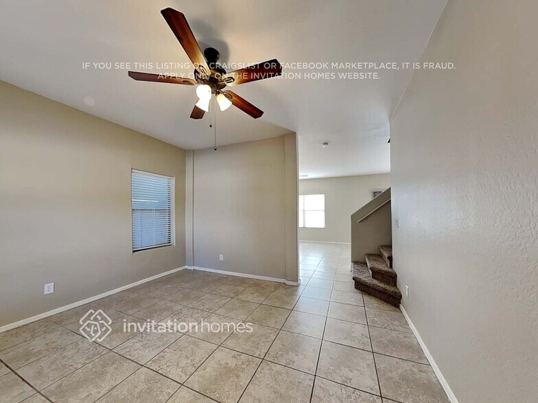 Building Photo - 185 W Desert Vista Trail