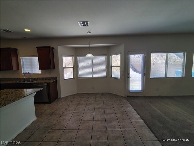 Building Photo - 8166 Minots Ledge Ave