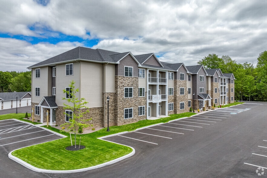 Primary Photo - Treeline Apartments