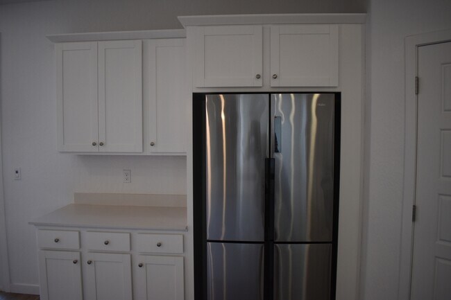 Building Photo - 1184 Atlantica Dr S