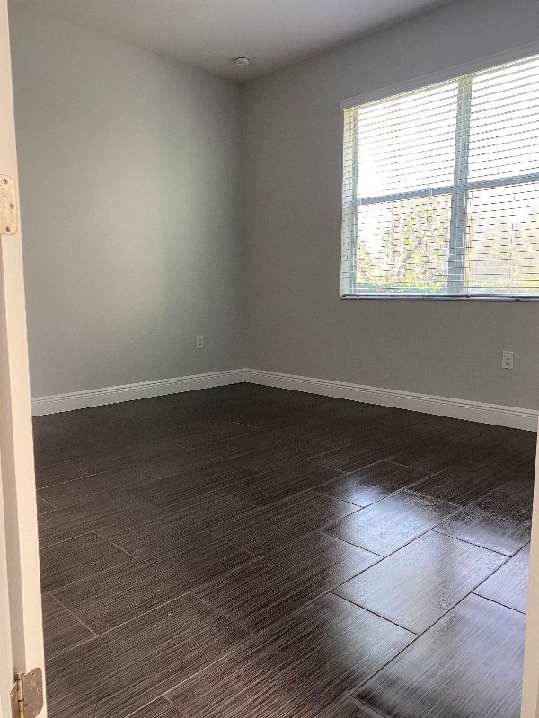 Building Photo - 9635 Tivoli Villa Dr