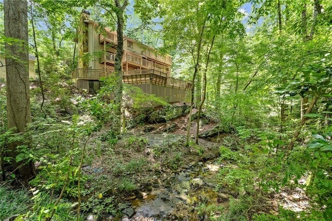 Building Photo - 570 Idlewood Dr NW