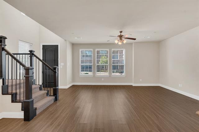 Building Photo - 910 Estelle Dr