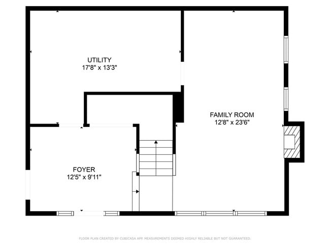 Building Photo - 4 Bed, 2 Bath Home for Rent – Unique Design & Retro Charm