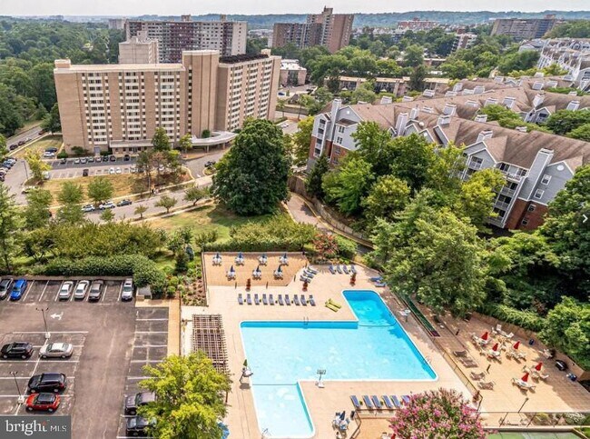 Building Photo - 5500 Holmes Run Pkwy
