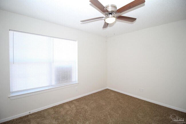 Building Photo - 10154 Vixen Pl