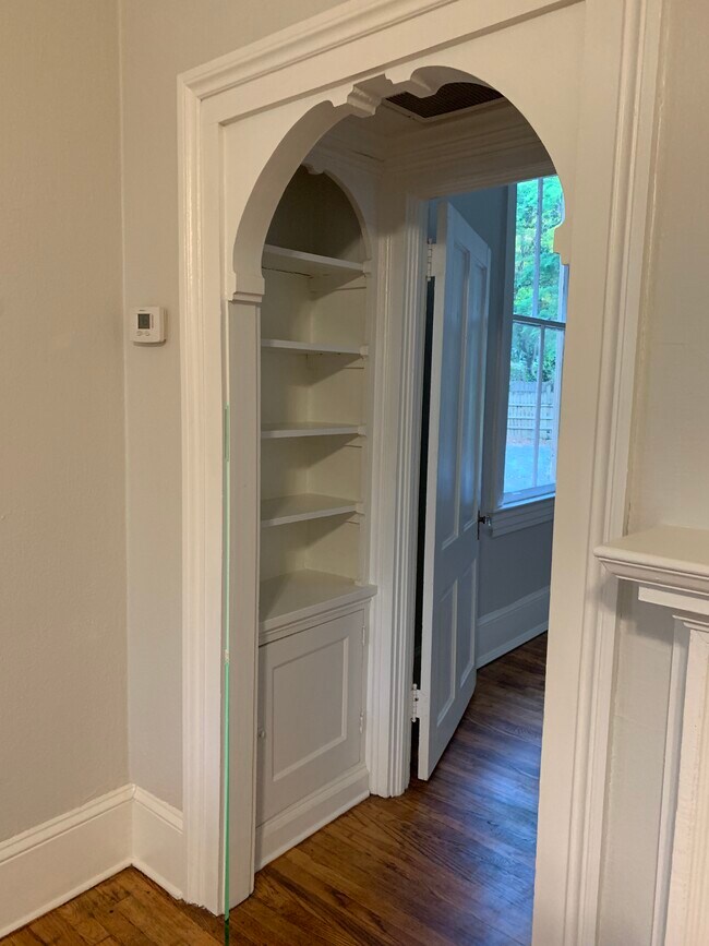 Building Photo - 1580 Oglethorpe St