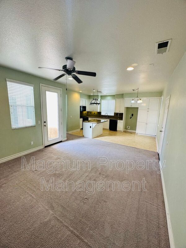 Building Photo - 37168 Galileo Ln