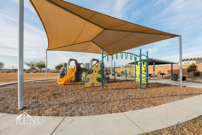 Building Photo - 18391 Los Gabrieles Wy