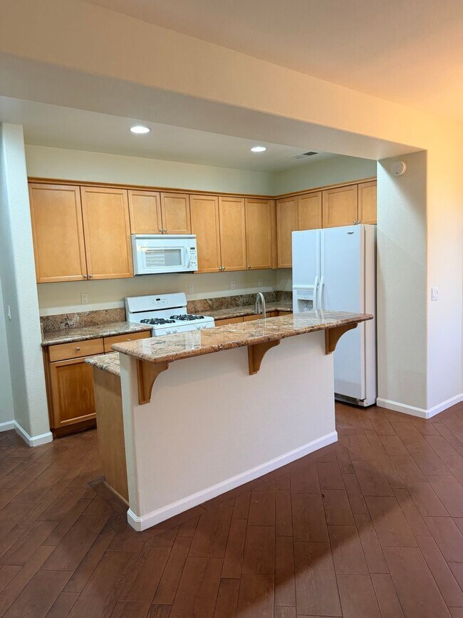 Building Photo - 299 Gramercy Lane