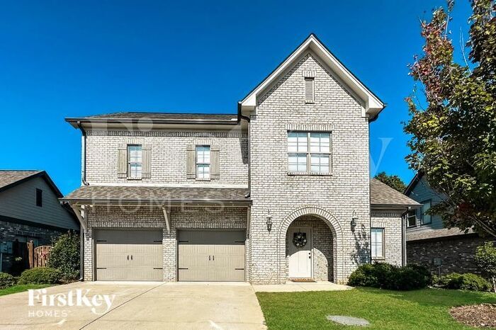 Primary Photo - 321 Rock Dr