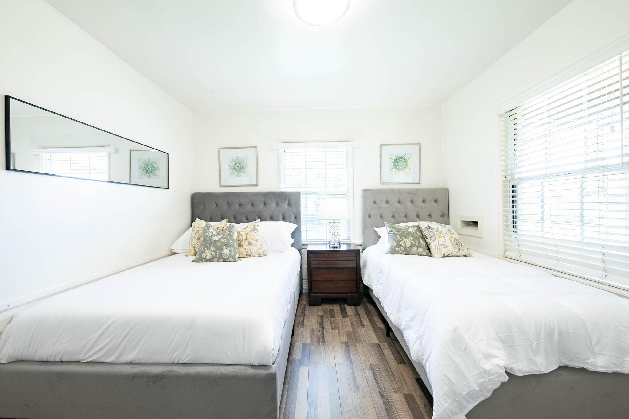 Building Photo - 9088 Emperor Ave