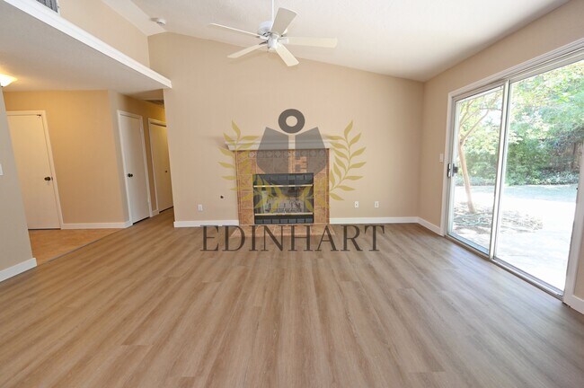 Building Photo - 6353 N Brix Ave