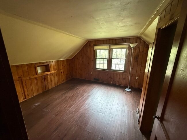 Building Photo - 69 Aldrich Dr