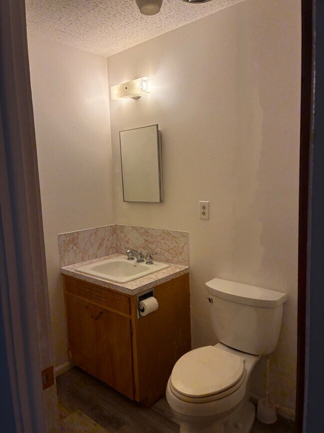 Building Photo - 3296 N 3300 E