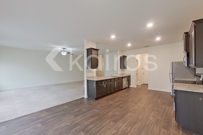 Building Photo - 3958 Turtle Creek