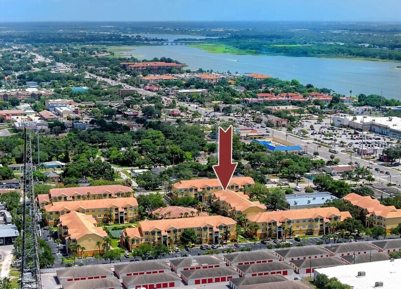 Building Photo - 10764 70th Ave