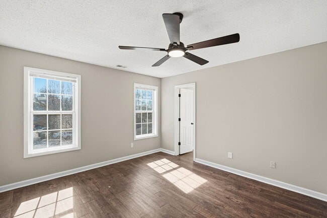 Building Photo - 5117 Buckline Ct NW