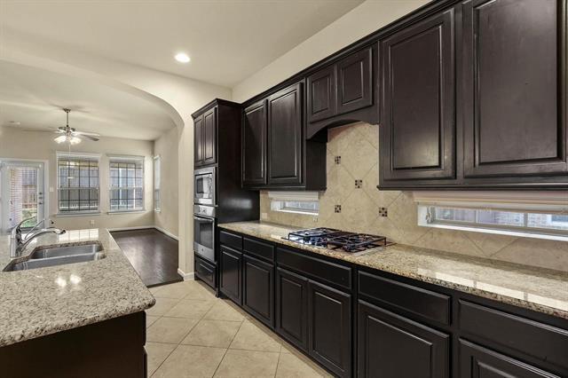 Building Photo - 424 Chester Dr