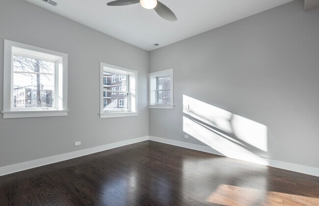 Building Photo - 534 Sheridan Square