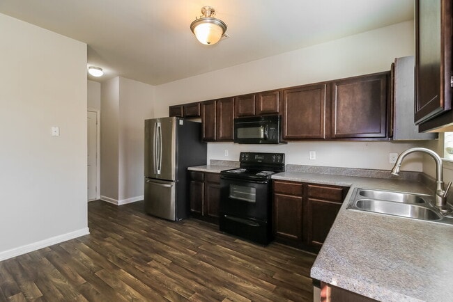 Building Photo - 174 Biscayne Terrace