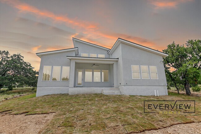 Building Photo - 1314 Clayton Nolen Dr
