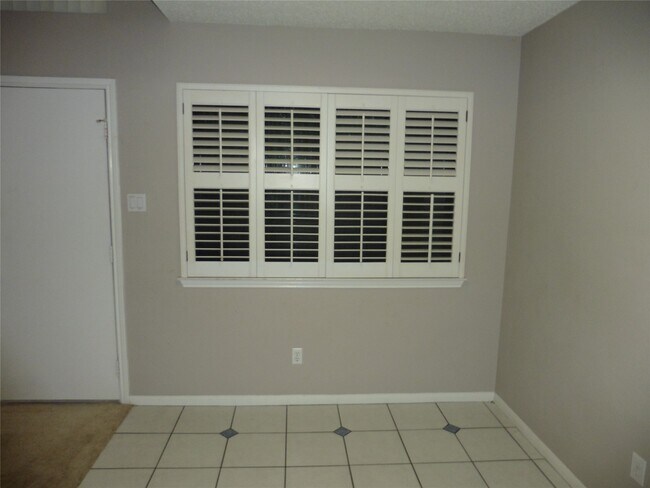 Building Photo - 3607 Duncaster Dr