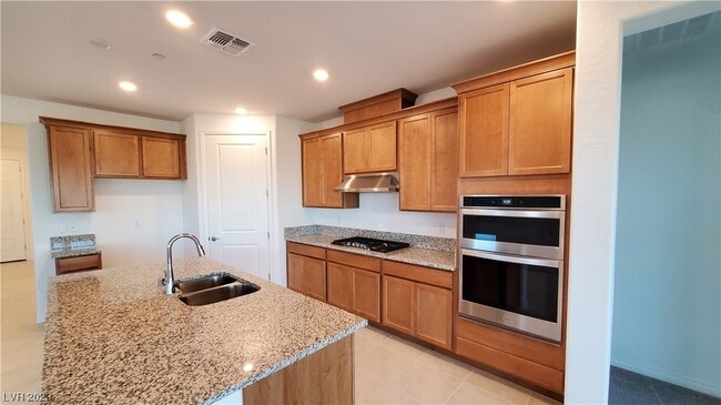 Building Photo - 6 Sun Mirage Ave