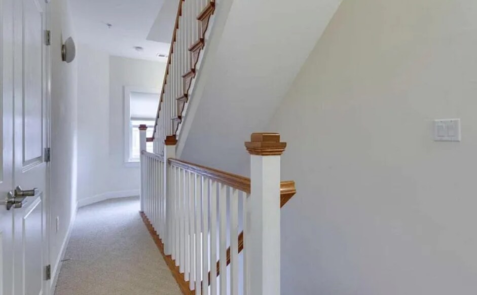 Building Photo - 2237 Fairfax Dr