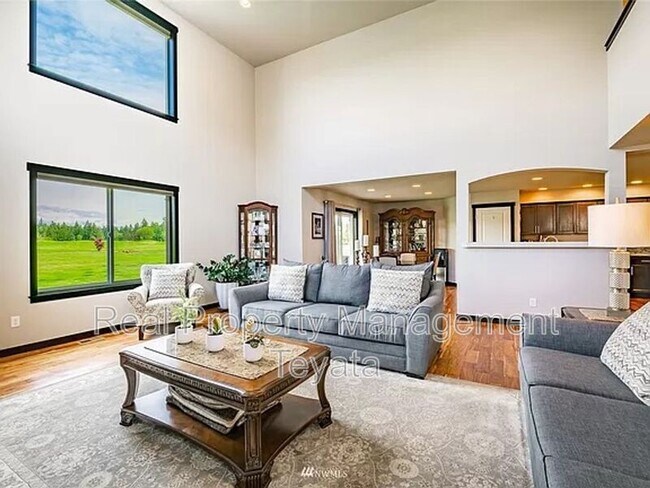 Building Photo - 4352 Castlerock Dr