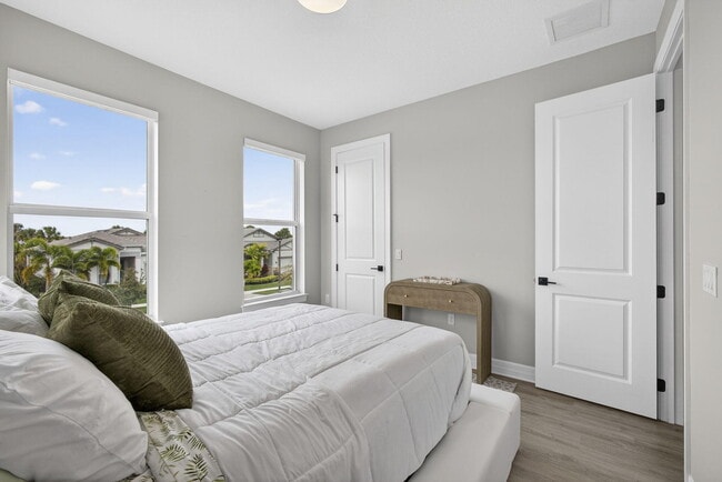 Building Photo - 12534 Triumph Ln