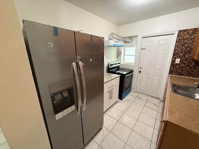 Building Photo - 1125 NW 144th St
