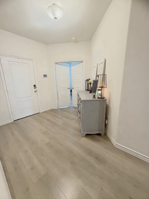 Building Photo - PHL