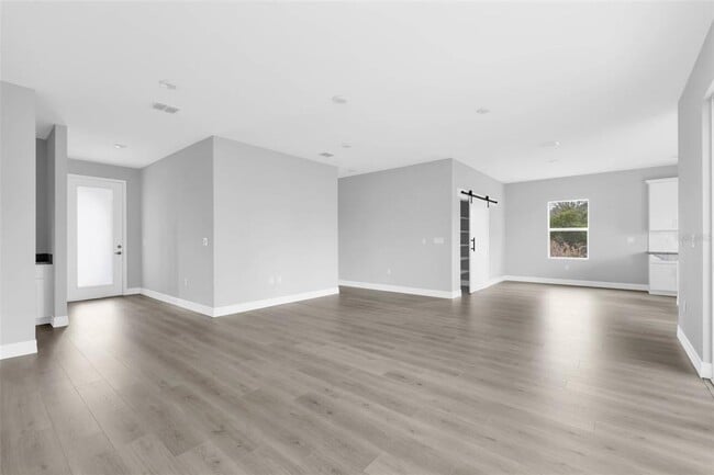 Building Photo - 24504 Peppercorn Rd