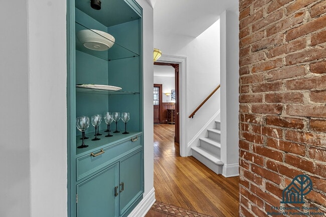 Building Photo - Furnished 4-Bedroom, 2.5-Bath Apartment near Elmwood Village