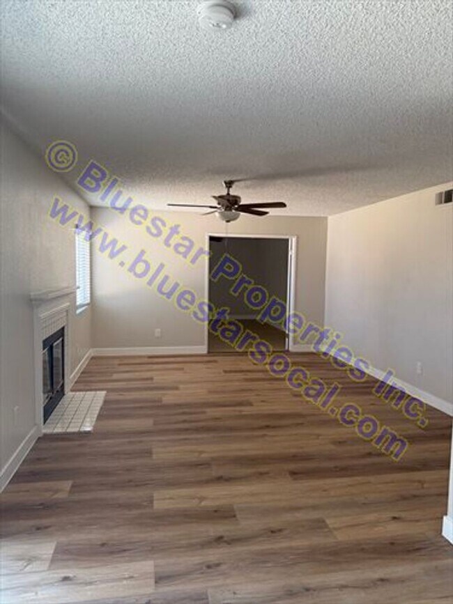 Building Photo - GREAT 2 STORY HOME!! CALL AND APPLY TODAY!