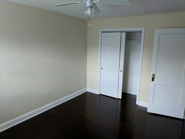 Building Photo - 1508 Langford Rd