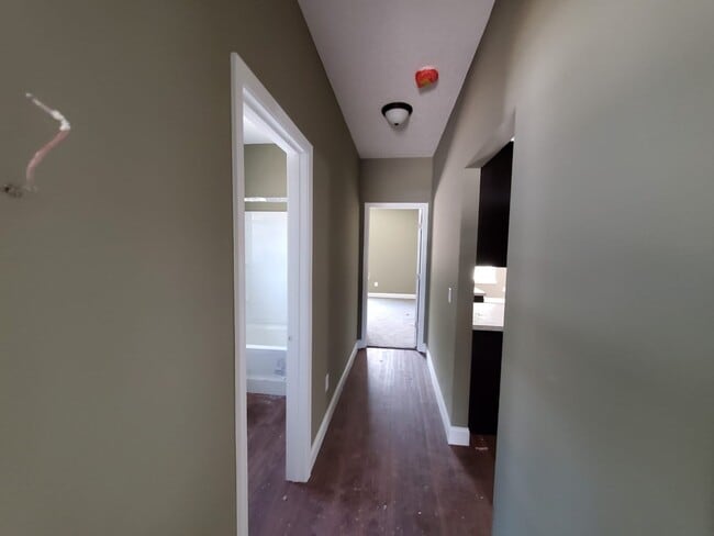 Building Photo - 289 Grayson Ave