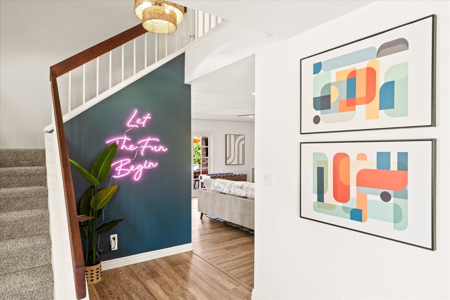 Building Photo - 952 W Plata Ave