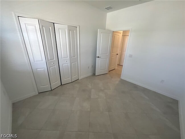 Building Photo - 14570 Palamos Cir