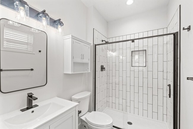 Building Photo - Brand new 2 bed/2 bath, central a/c, dishwasher, washer & dryer, deck & patio! March rent free!