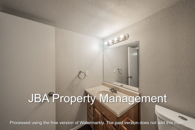 Building Photo - 1761 Belshire-