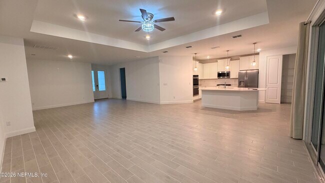 Building Photo - 282 Higgins Lp