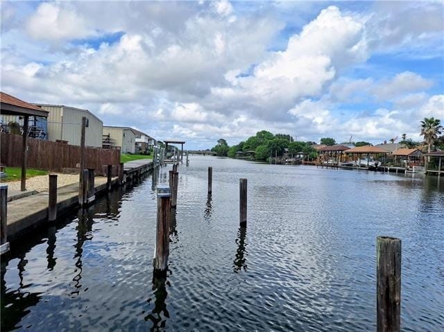 Building Photo - 4638 Pontchartrain Dr
