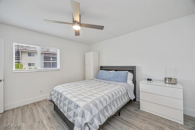 Building Photo - 1417 Chesapeake Ave