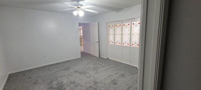 Building Photo - 2516 56th Ave E